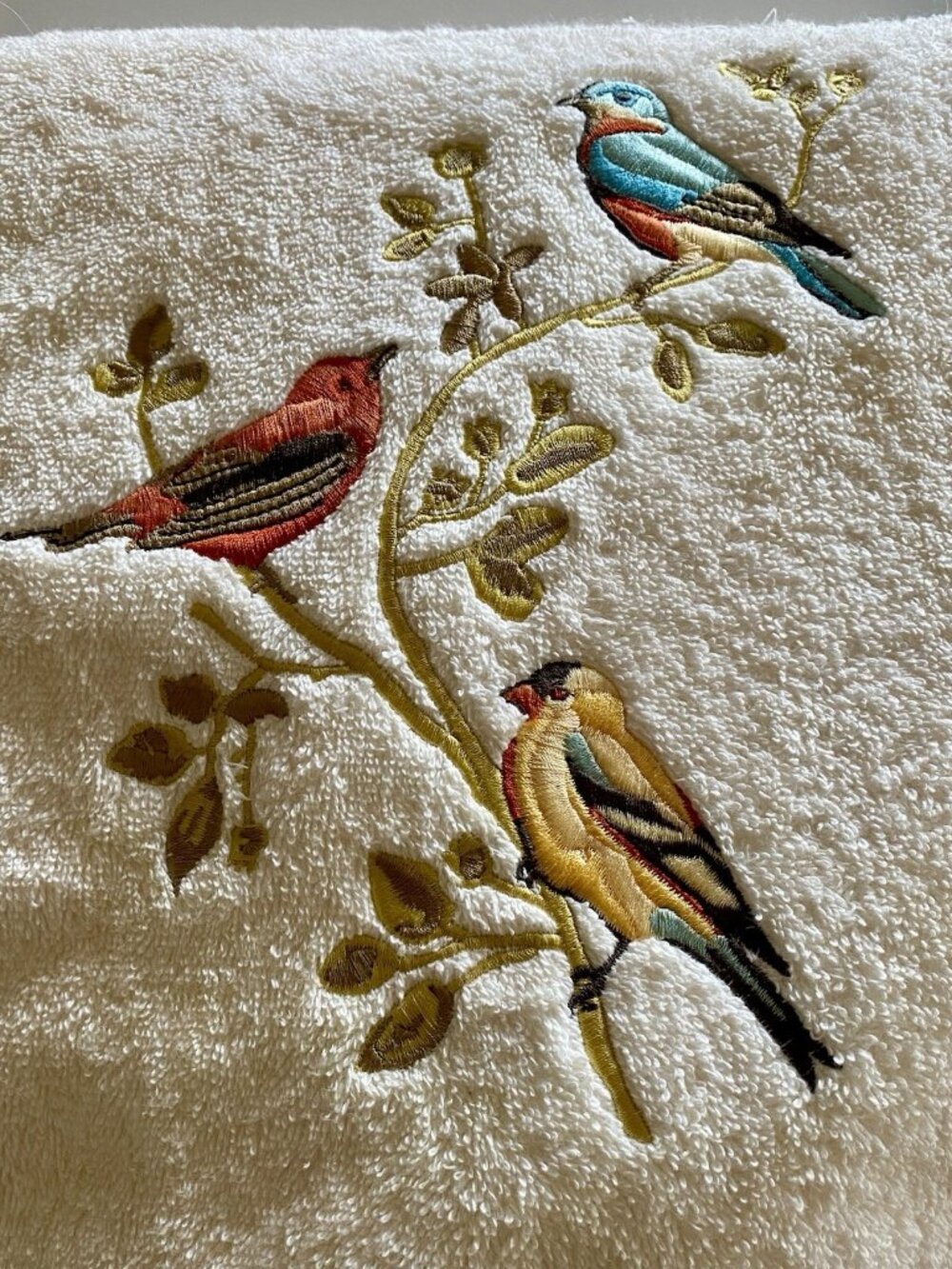 Avanti Gilded Birds Embroidered Towels Set Cotton Bath Hand Towels & Washcloth - Picture 4 of 9